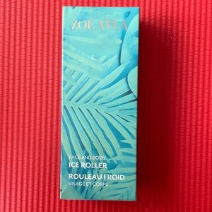Zoe Ayla - Ice Roller - Never Used - brand new